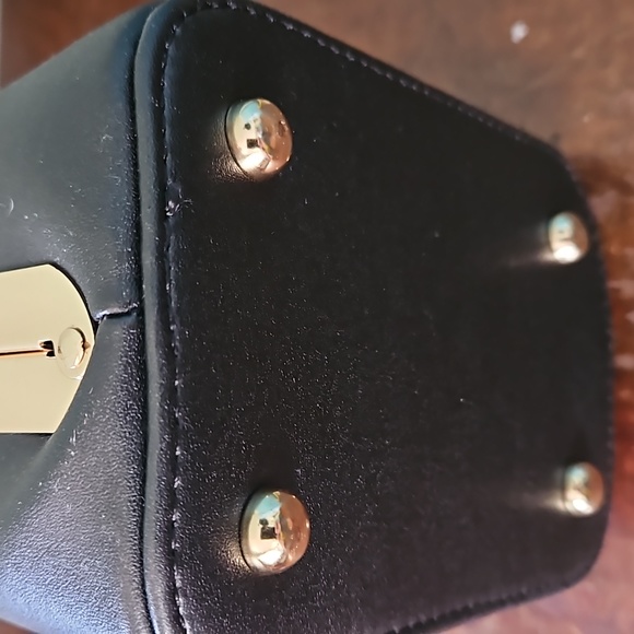 FASHION HANDBAG - Picture 11 of 13